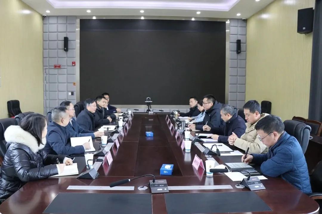 凝心聚力謀發(fā)展 攜手同心再出發(fā)——德陽發(fā)展集團與市住建局、市交通局、市國資委謀劃部署2023年工作